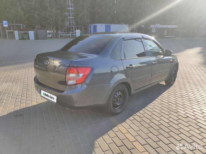 LADA Granta 1.6 МТ, 2015, 228 777 км