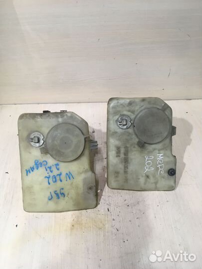 Бачок омывателя лобового стекла Mercedes W202