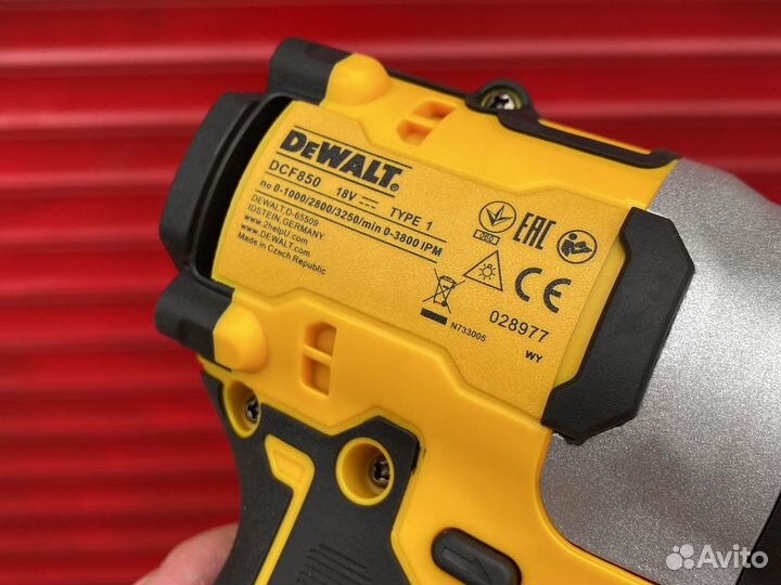 Винтоверт dewalt