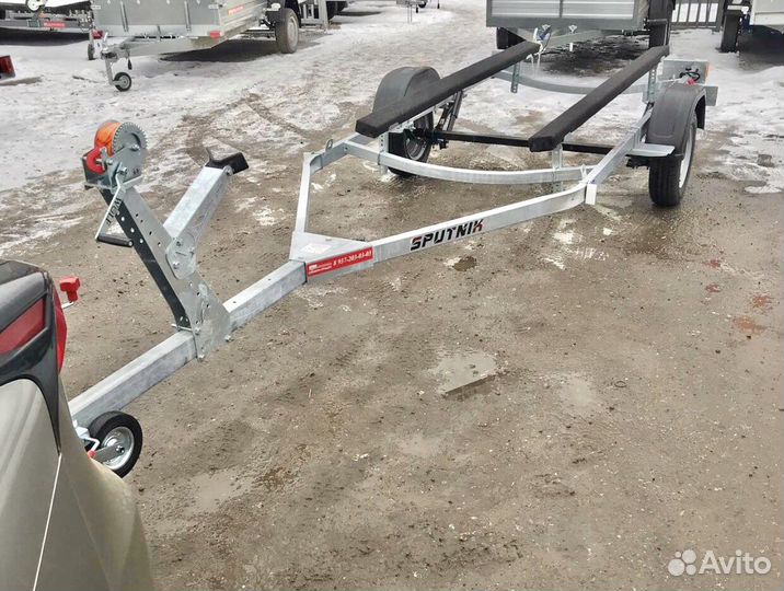 Лодочный прицеп «Аква 55» с лебедкой