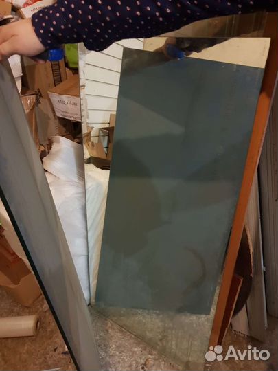 Зеркало 62 см на 125 см,толщина 5-6 мм