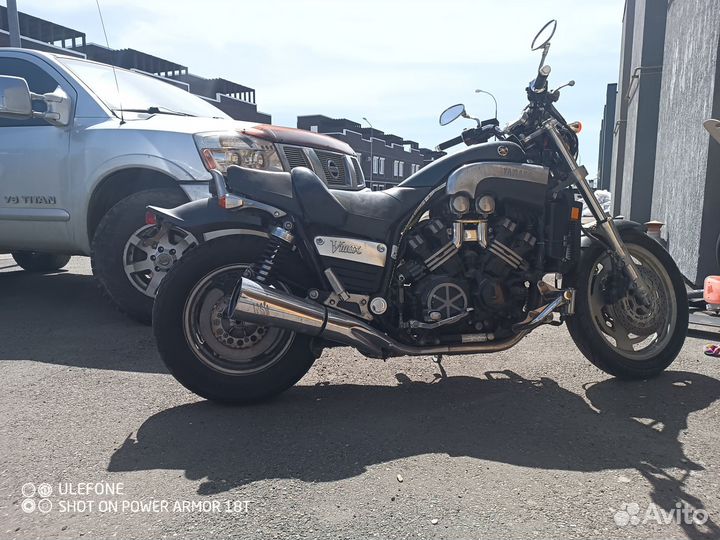 Yamaha vmax 1200