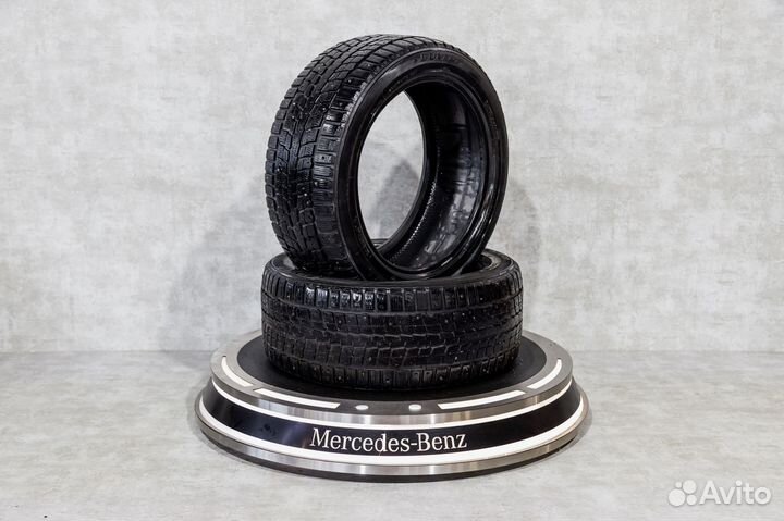 Dunlop SP Winter Ice 01 235/45 R17 97T