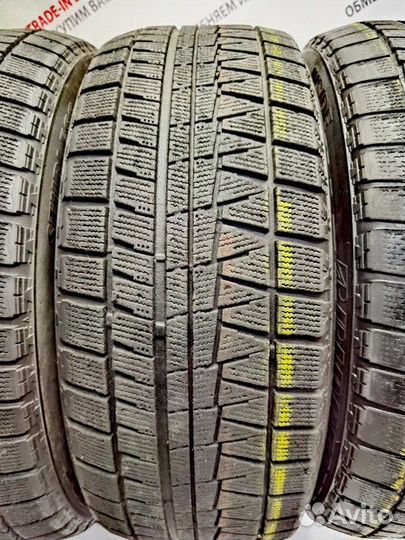 Bridgestone Blizzak Revo GZ 225/55 R17