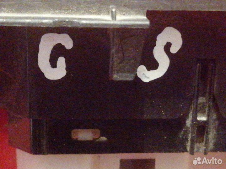 Кнопка стеклоподъемника правая Lexus Gs S190