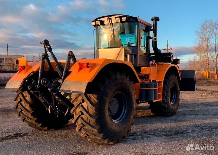 Трактор ПЕТЕРБУРГСКИЙ МЗ К-704-4-БКУ 