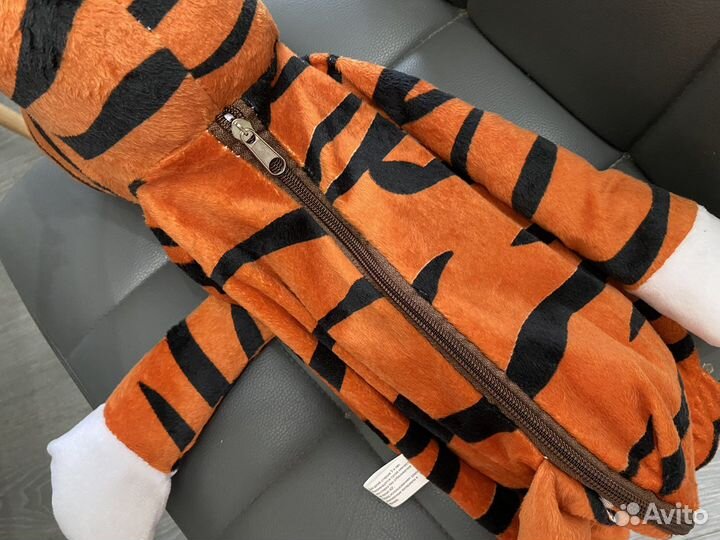 Игрушка тигр новая