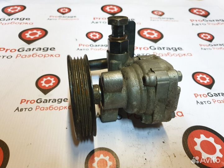 Насос гур Kia Sorento 1 BL 571003E030