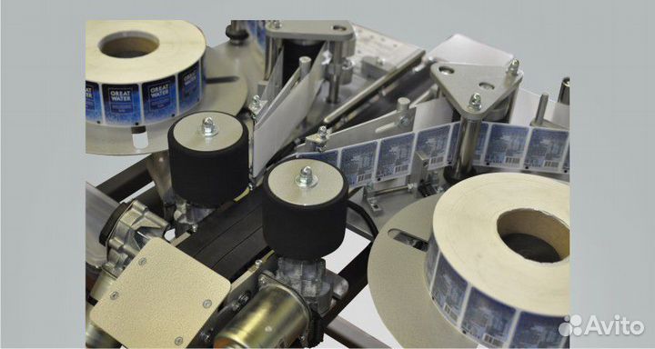 Этикетировочное оборудование. 2 этикетки