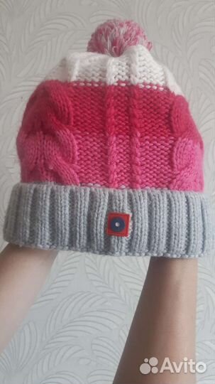 Шапка женская спортивная