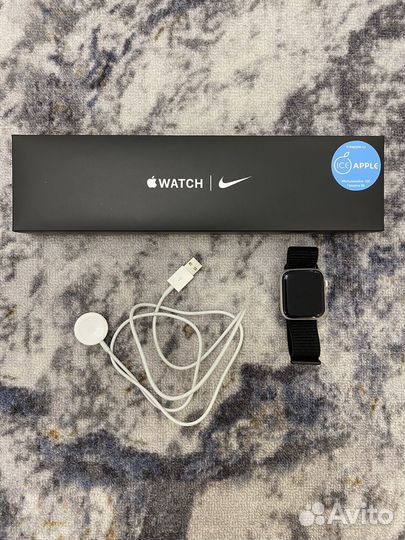 Apple watch SE 44mm nike