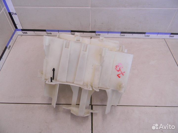 Кронштейн блока управления двигателем 1-серия E87