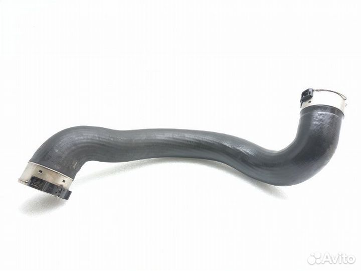 Патрубок интеркулера правый Mercedes-Benz E-Class