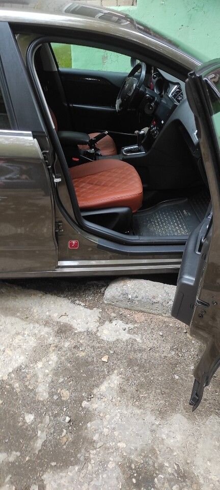 Citroen C4: фото владельца