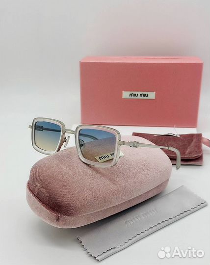 Солнцезащитные очки miu miu