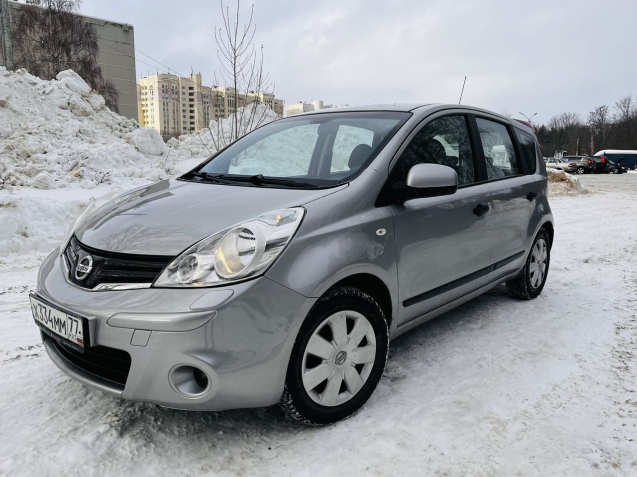 С. 4. Nissan note1. 4. Nissan note 2011.