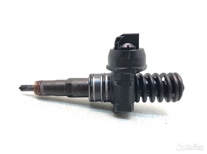 Форсунка Volkswagen Golf 5 1.9 TDI 2008