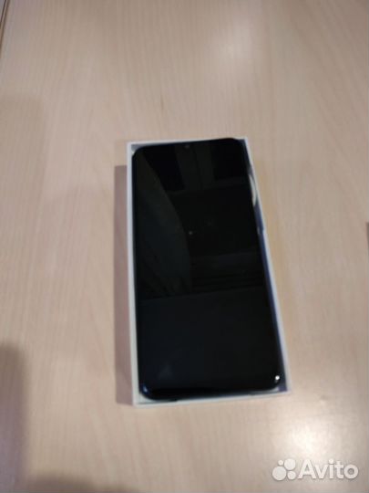 Samsung Galaxy A50, 4/64 ГБ