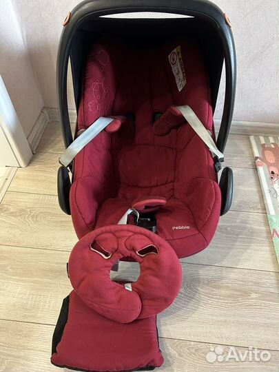 Автолюлька maxi cosi pebble + футмуфт