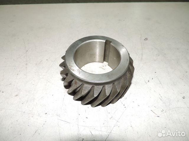Шестерня кпп ямз 2-й пер.пром.вала 22 зуба