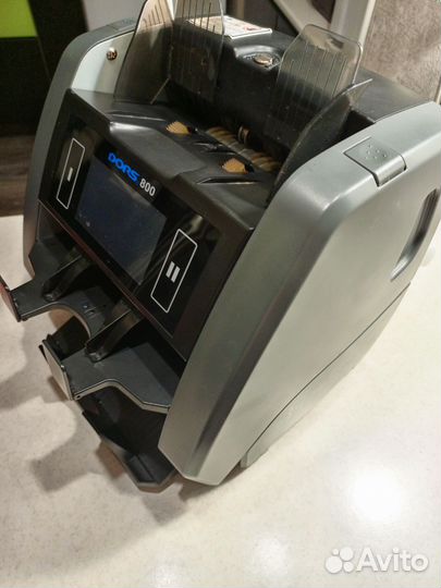 Счетчик банкнот dors 800