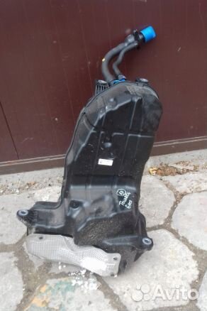 Бак adblue 4M0131878CF VW touareg III 3.0TDI