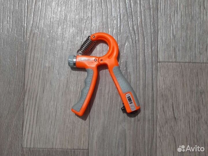 Эспандер кистевой регулируемый на 60 кг