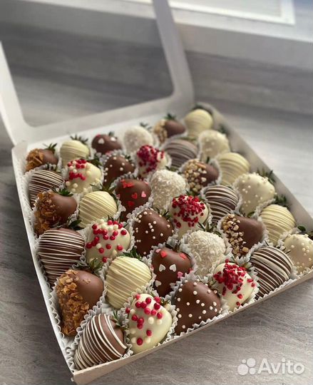 Клубника в шоколаде на 8 марта