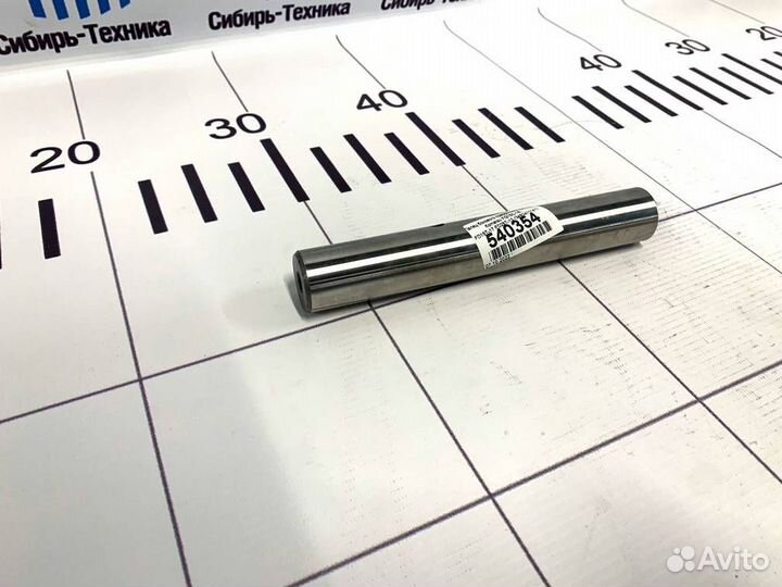 Палец бокового поворотного кулака Komatsu