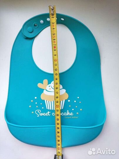 Слюнявчик и бутылочка-непроливайка