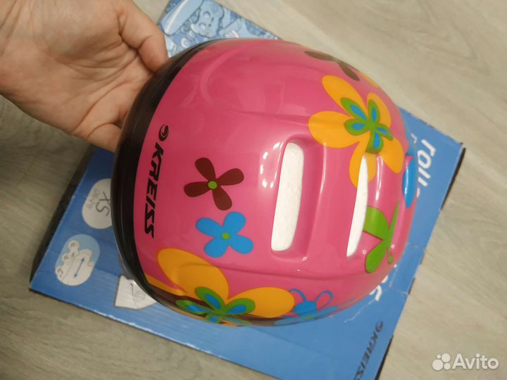 Ролики раздвижные новые и шлем