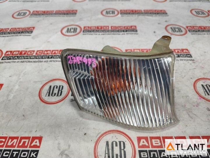 Габарит правый toyota chaser