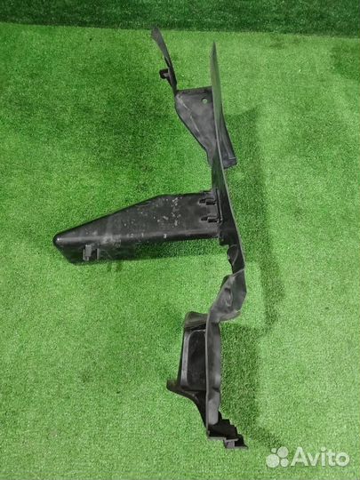 Дефлектор радиатора левый Bmw X5 E53 M54 306S3