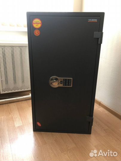 Сейф Valberg Гарант-95T.EL