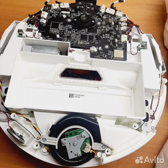 Xiaomi Mi Robot Vacuum-Mop 2 на запчасти (разбор)