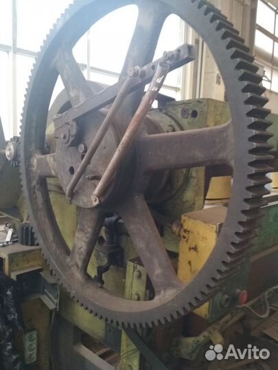 Ножницы гильотинные Н3118