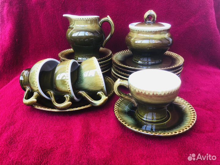 Чайные сервизы разные