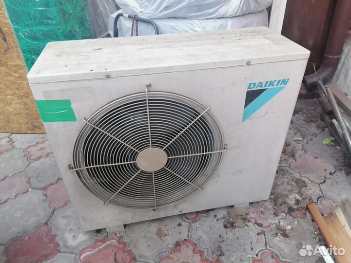 Кондиционер сплит система бу Дайкин, Япония