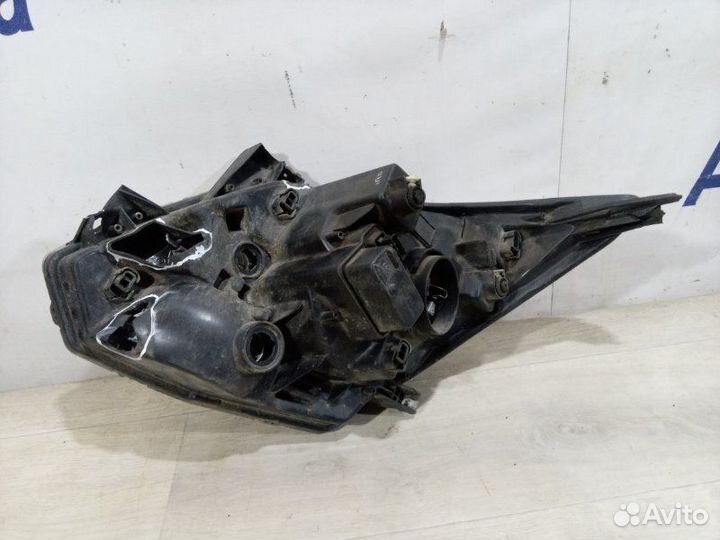 Фара передняя правая Chevrolet Cobalt седан B15D2