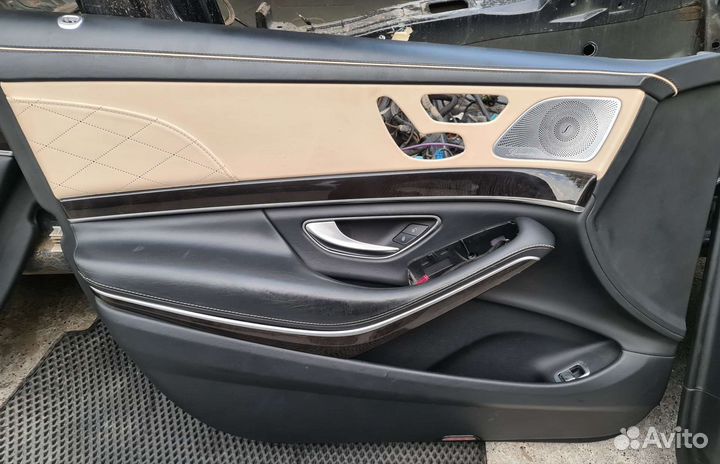 Дверные карты Mercedes W222