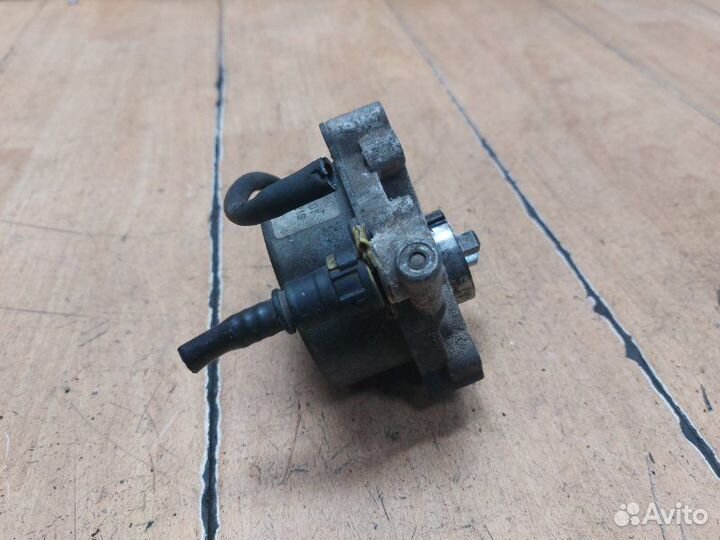 Вакуумный насос Opel Vectra C Z19DT 2006