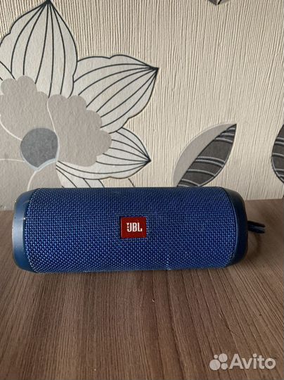 Портативная колонка jbl flip 4