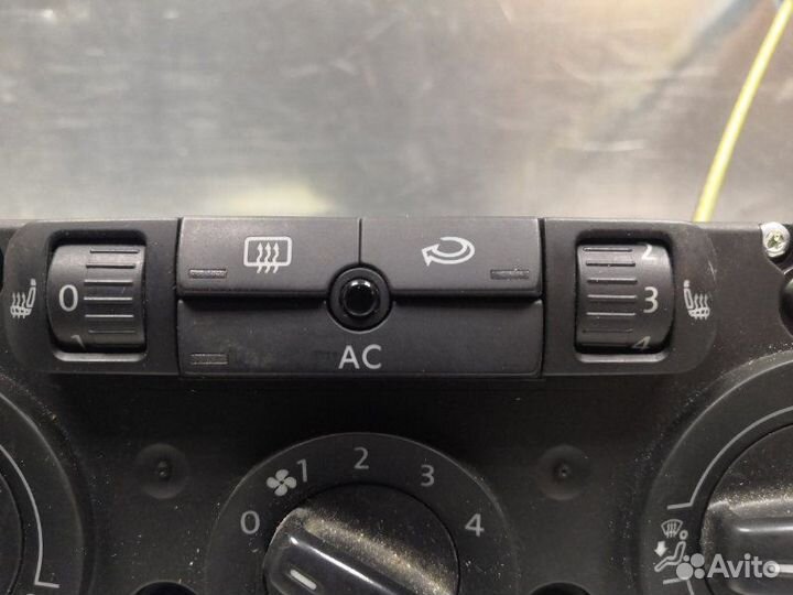 Блок управления климатической установкой