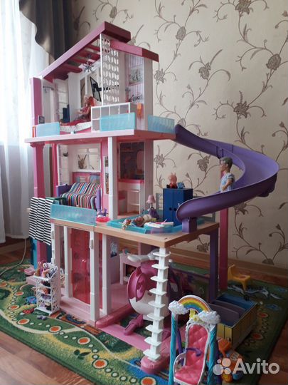 Домик кукольный