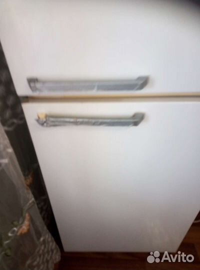 Холодильник бу маленький
