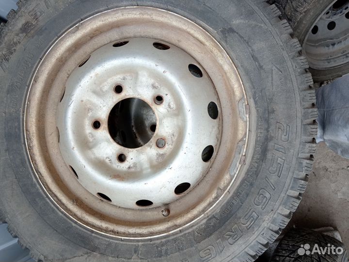 КАМА Breeze 215/65 R16