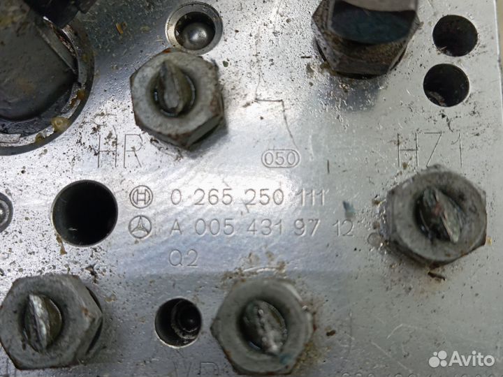 Блок ABS SBC Mercedes W211 A0054319712 0265250111