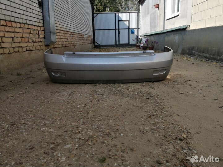 Продам задний бампер