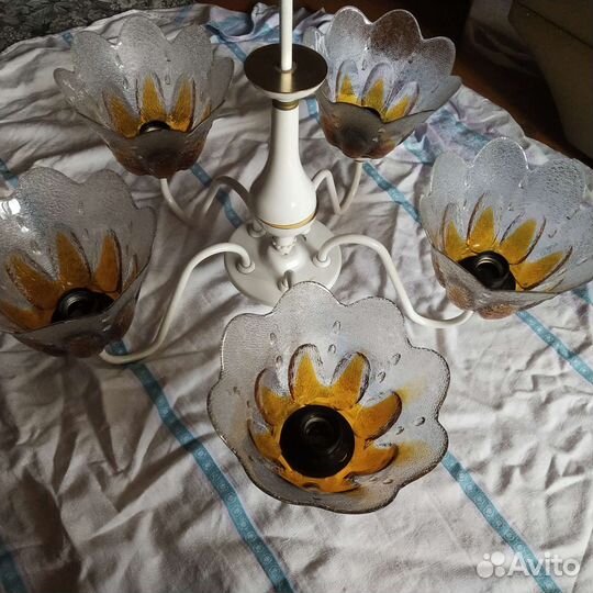 Люстра СССР 2 шт 2-цветное стекло,зеленый абажур