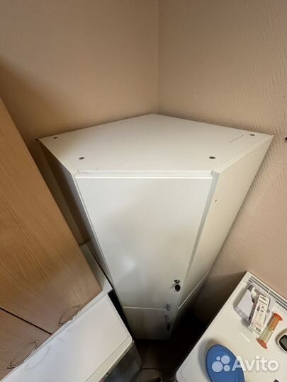 Угловой шкаф офисный аптечный медицинский белый